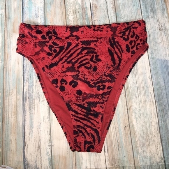 NWT Xhilaration Red Printed High Waisted High Leg Bikini Bottoms - Picture 1 of 5